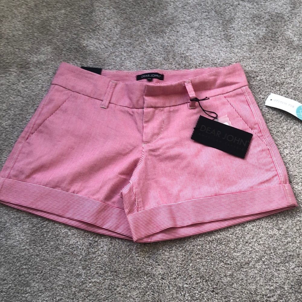 Pink and white stripped short